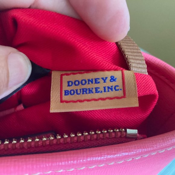 Dooney & Bourke crossbody bucket bag - Picture 4 of 9